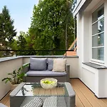 Szwarc By Elite Sopot