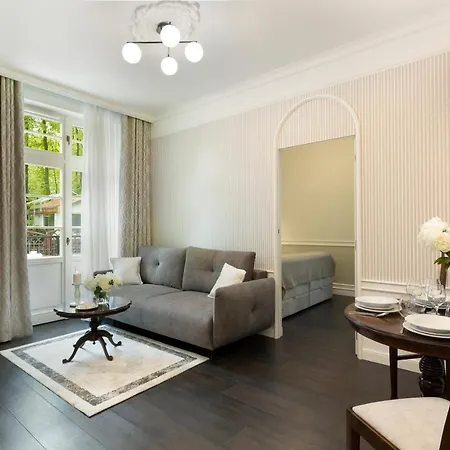 Szwarc Apartment *