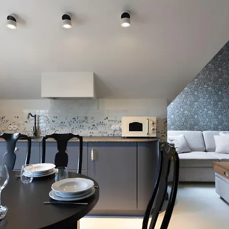 Apartment Szwarc