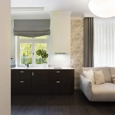 Szwarc By Elite Sopot
