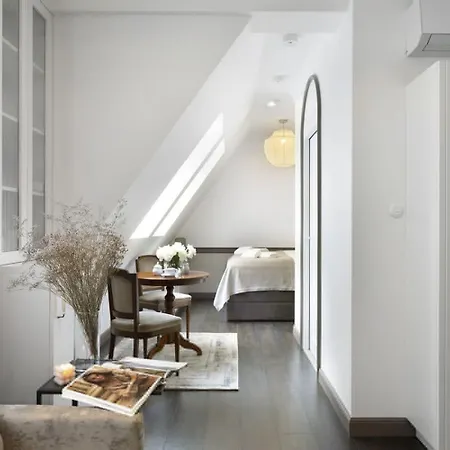 Szwarc By Elite * Sopot