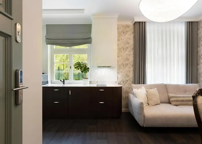 Szwarc By Elite * Sopot